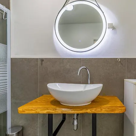 Apartment Stunning In With Wifi